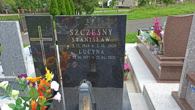 Grób Lucyna Szczęsna
