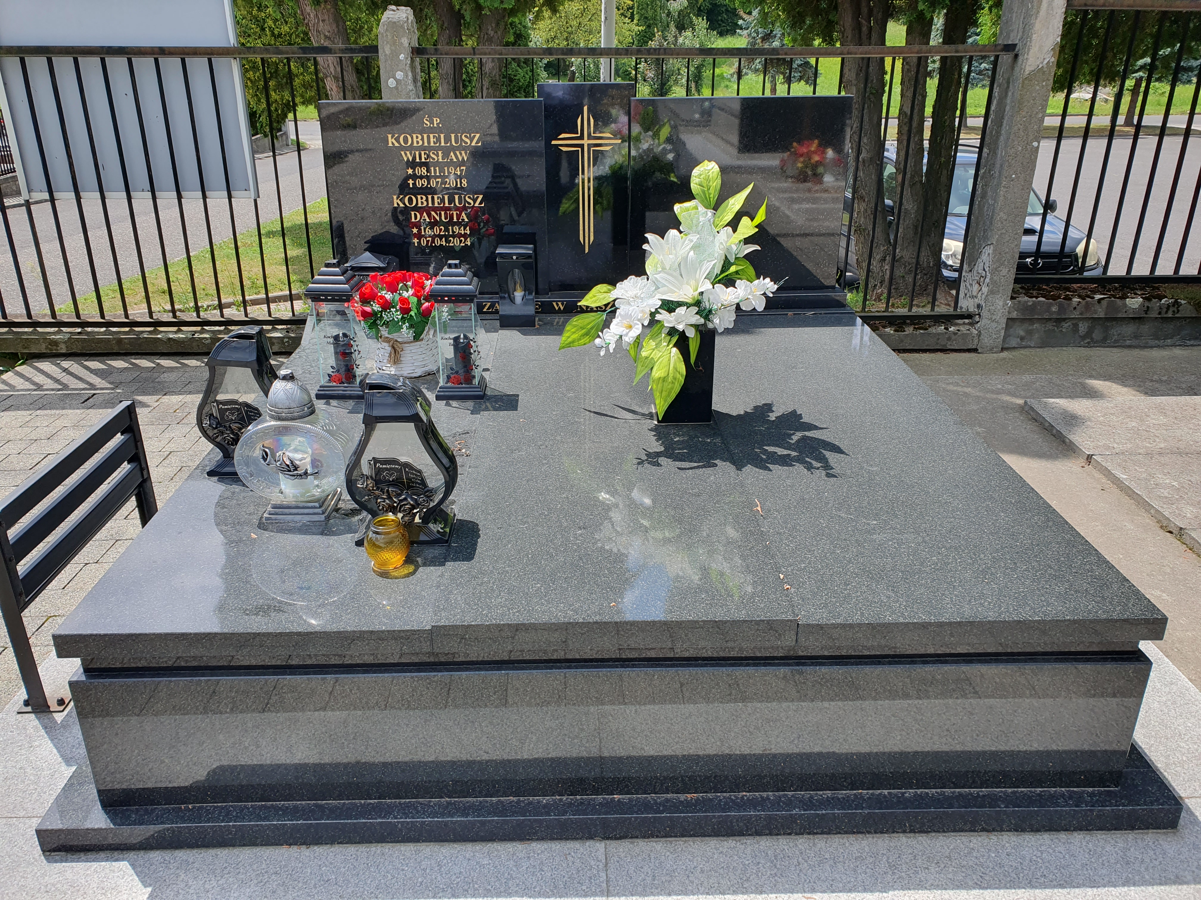 Danuta Kobielusz 1944 Oświęcim - Grobonet - Wyszukiwarka osób pochowanych