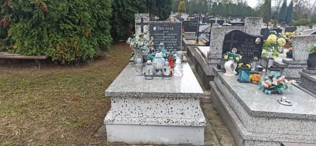 Jan Zduniak 1942 Oświęcim - Grobonet - Wyszukiwarka osób pochowanych