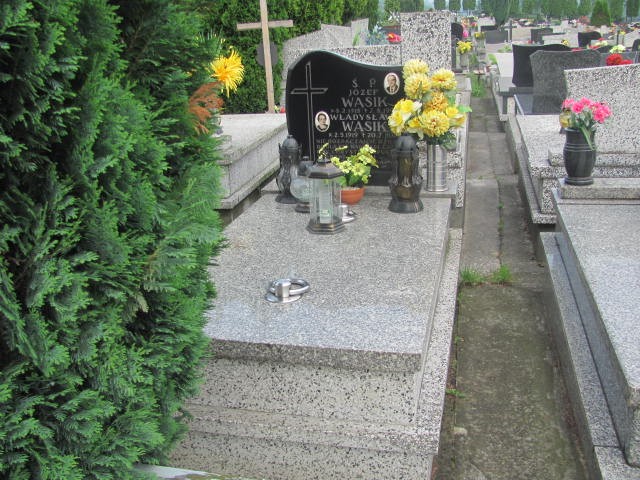 Grób Józef Wąsik