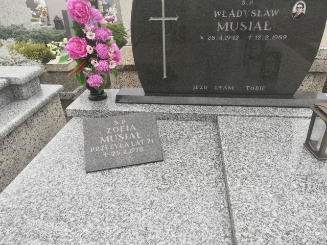 Władysław Musiał 1942 Oświęcim - Grobonet - Wyszukiwarka osób pochowanych