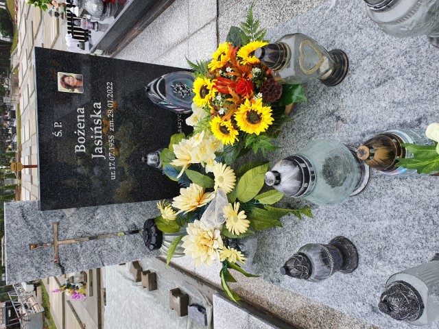 Bożena Jasińska 1958 Oświęcim - Grobonet - Wyszukiwarka osób pochowanych