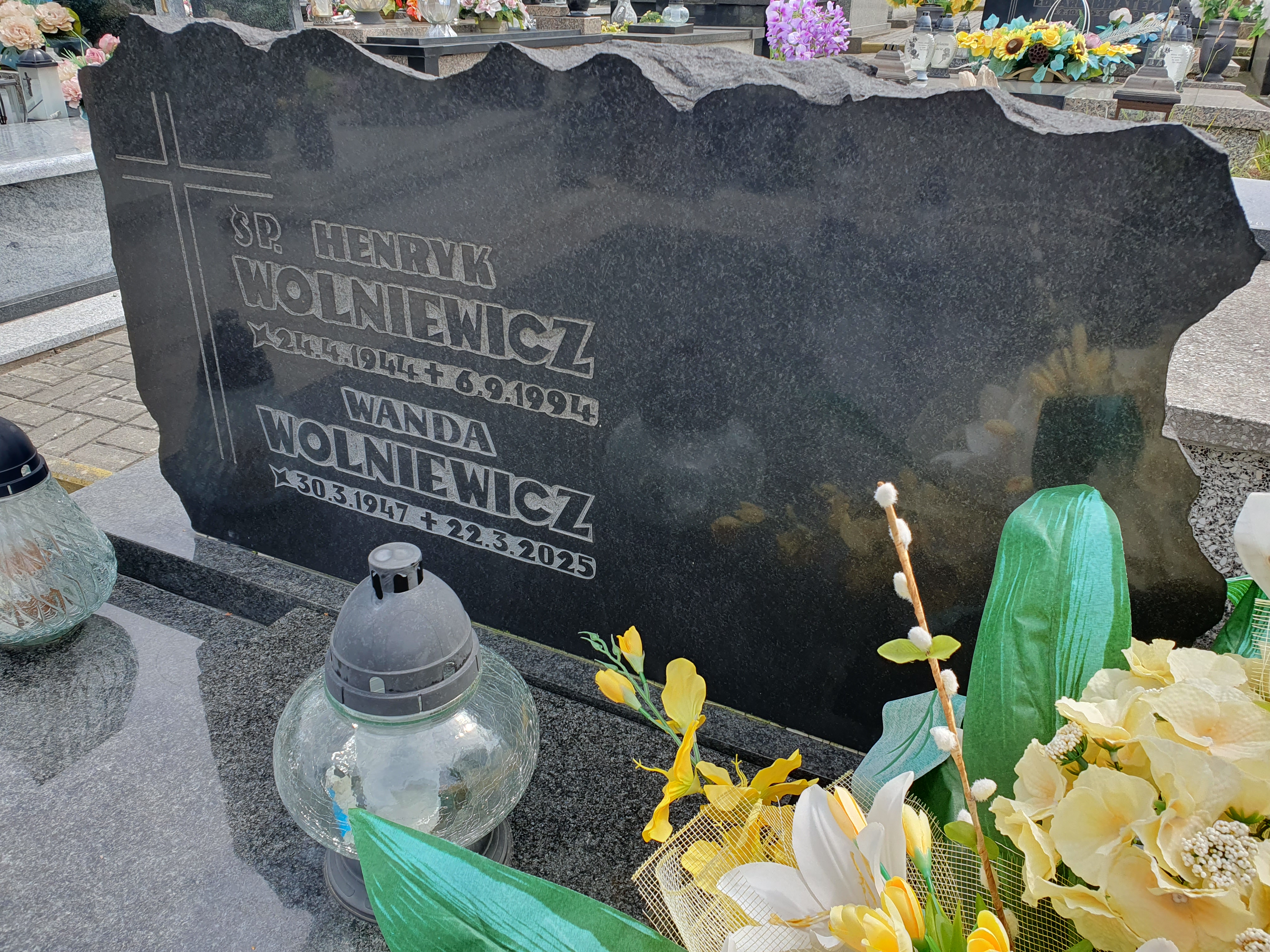 Henryk Wolniewicz 1944 Oświęcim - Grobonet - Wyszukiwarka osób pochowanych