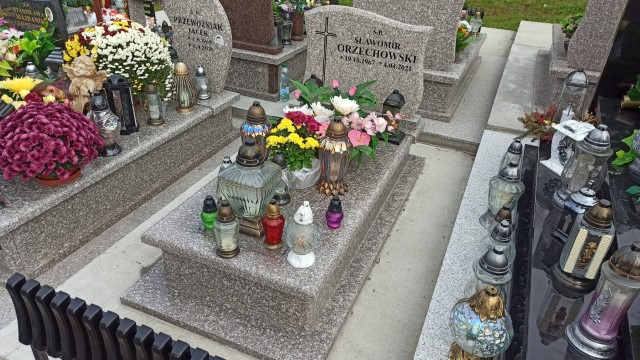 Sławomir Orzechowski 1967 Oświęcim - Grobonet - Wyszukiwarka osób pochowanych