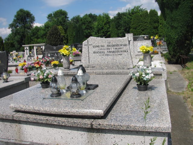Grób Edmund Smardzewski