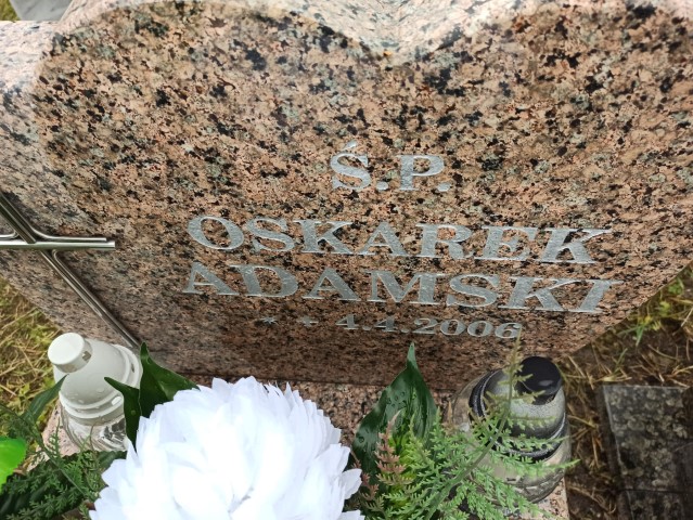 Oskar Górski { Adamski } 2006 Oświęcim - Grobonet - Wyszukiwarka osób pochowanych