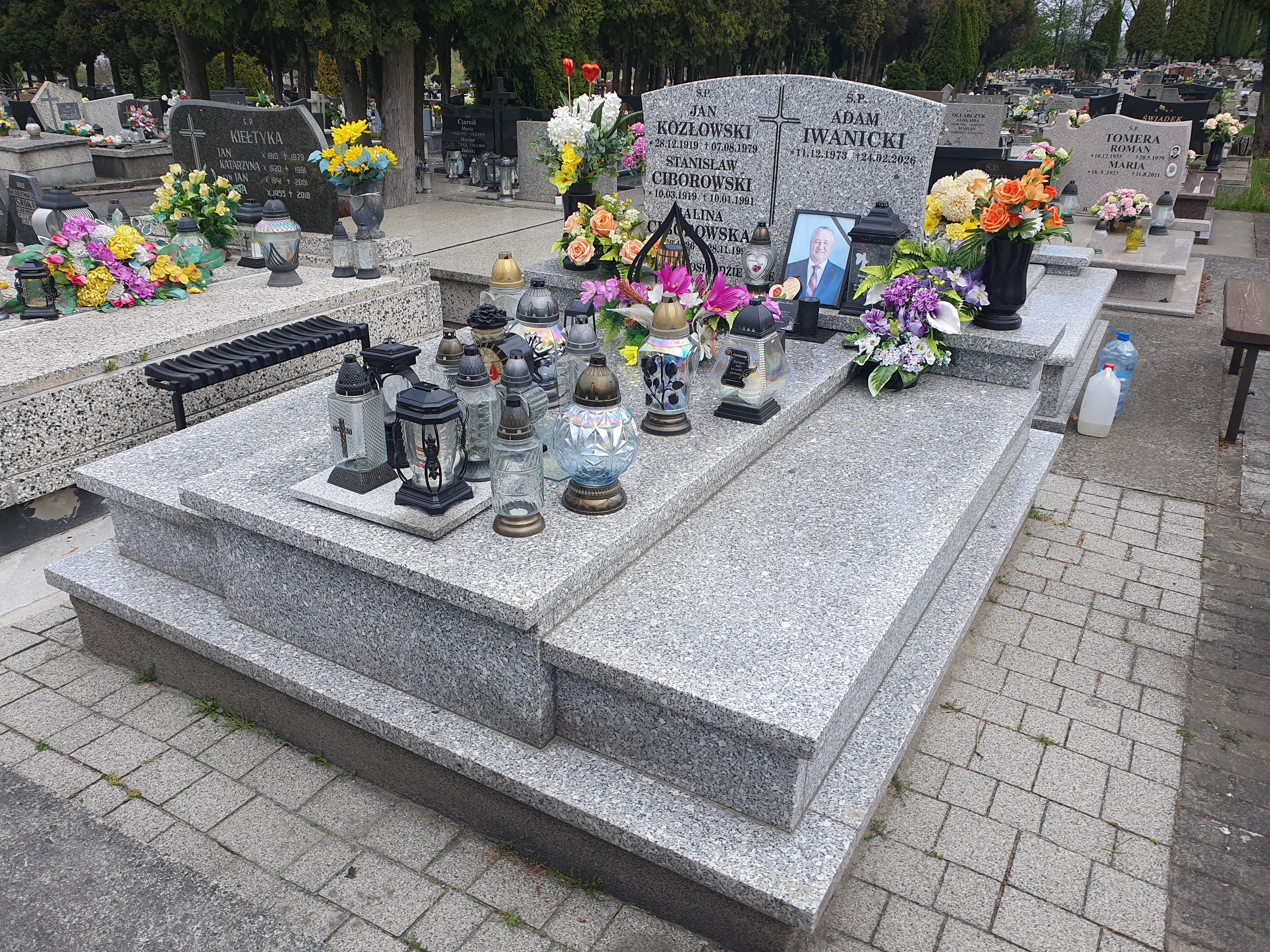 Adam Iwanicki 1973 Oświęcim - Grobonet - Wyszukiwarka osób pochowanych