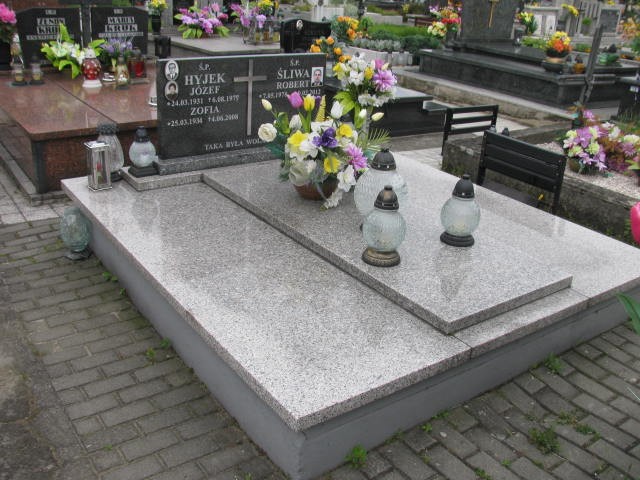 Grób Robert Śliwa