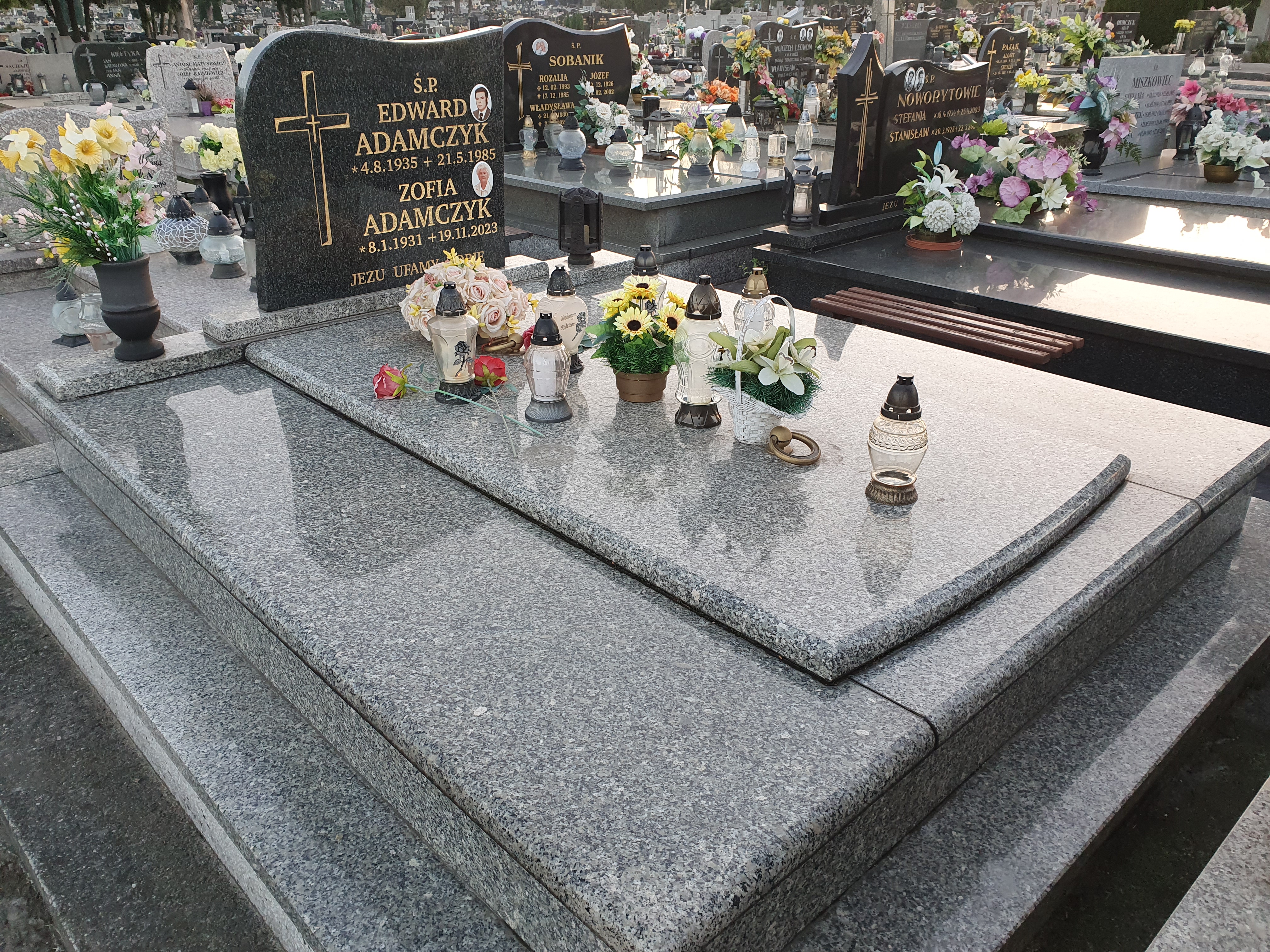 Edward Adamczyk 1935 Oświęcim - Grobonet - Wyszukiwarka osób pochowanych