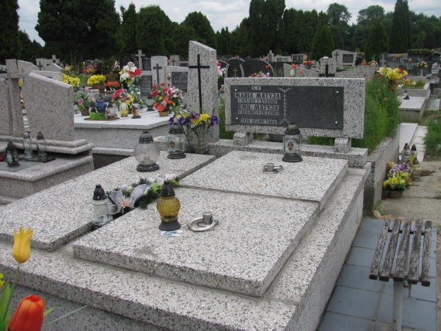 Grób Emil Matyja