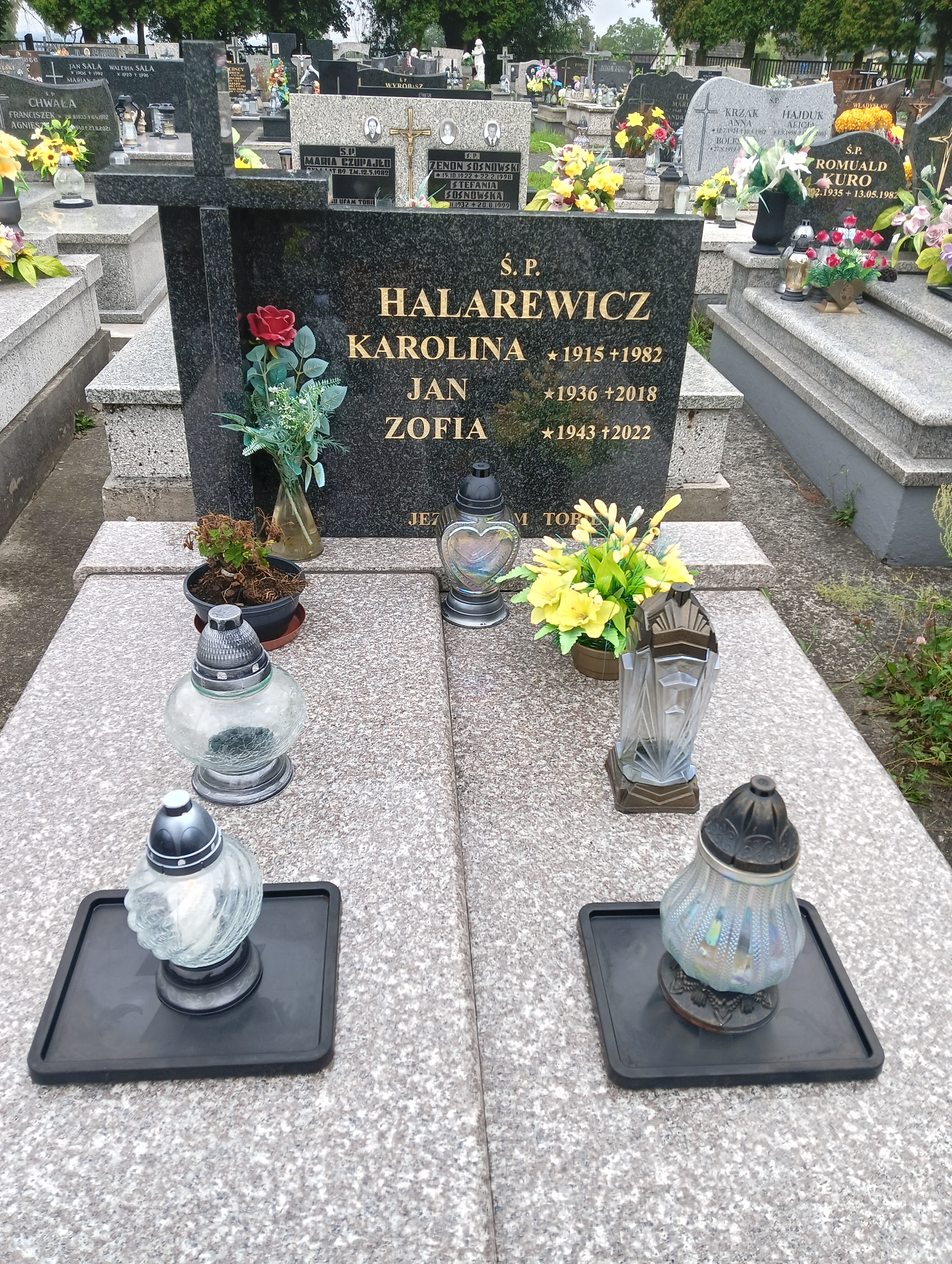 Karolina Halarewicz 1915 Oświęcim - Grobonet - Wyszukiwarka osób pochowanych