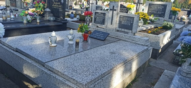 Krystyna Garbowska 1932 Oświęcim - Grobonet - Wyszukiwarka osób pochowanych