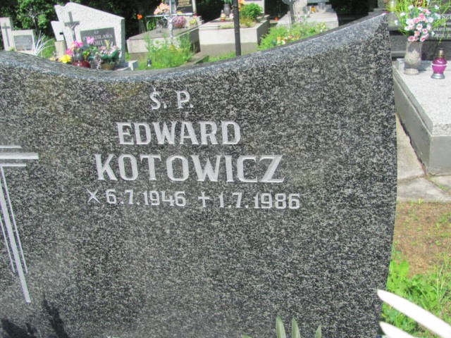 Edward Kotowicz 1946 Oświęcim - Grobonet - Wyszukiwarka osób pochowanych